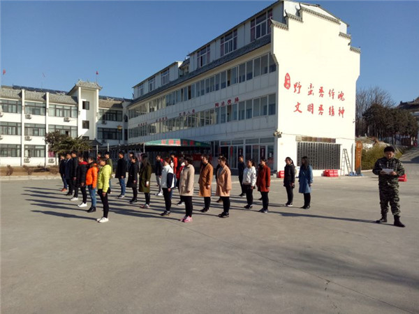 易視界精英們?cè)绯坑?xùn)練中