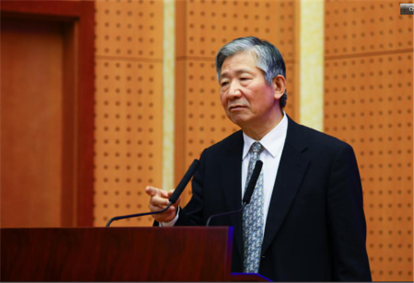 國務院發(fā)展研究中心原副主任、中國企業(yè)評價協(xié)會會長 侯云春