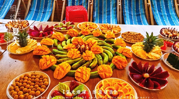 易視界精英集體實(shí)現(xiàn)水果自由日，享受水果的甜